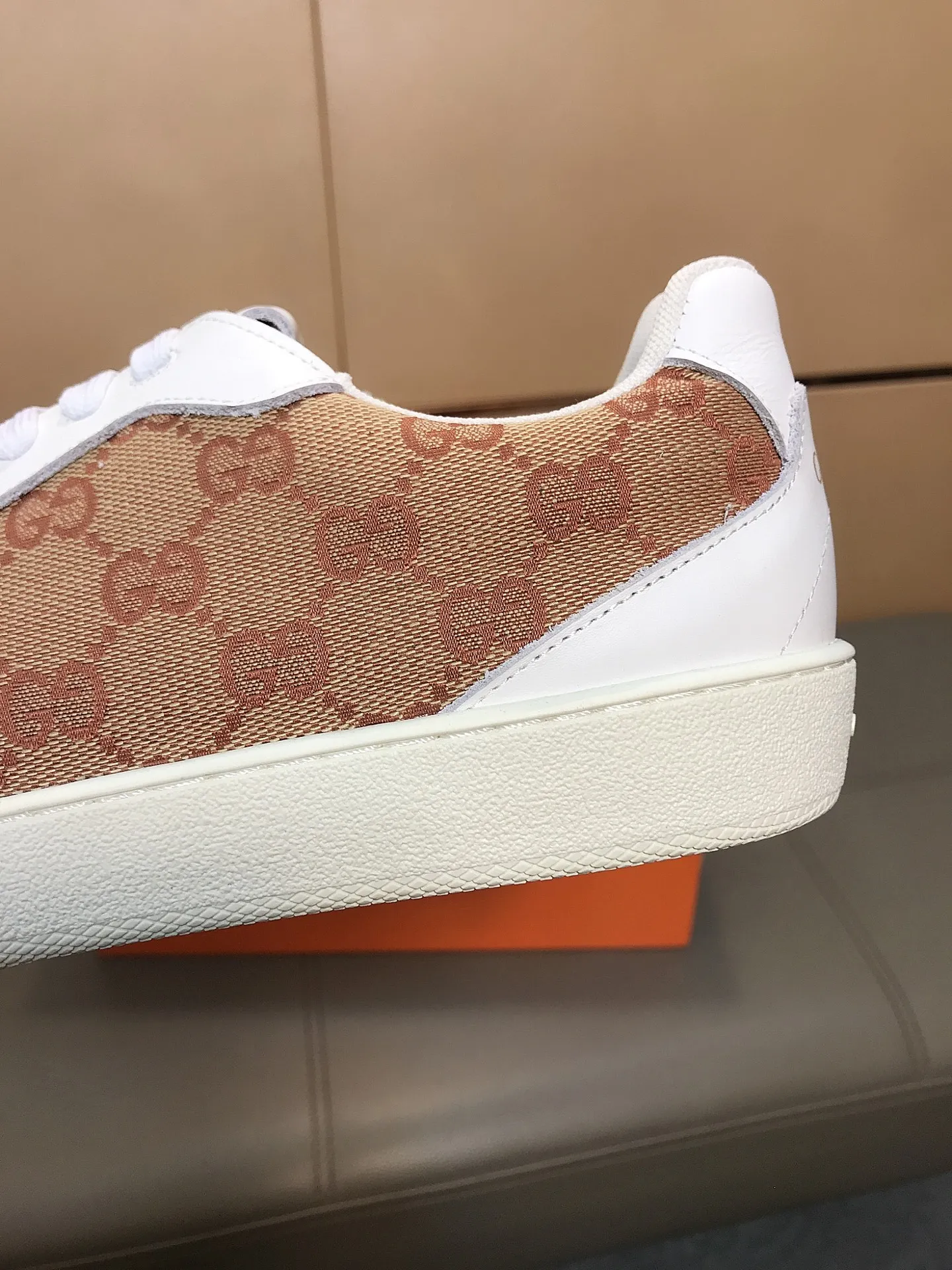 Men's Men's Shoes 230 ⌚️⌚️[GUCCI] Gucci men's casual shoes are absolutely popular 🔥The ultimate matching item for trendy men! Irresistible charm of super texture, the main recommendation, the upper is made of high-quality cowhide with printed fabrics, sheepskin feet, wear-resistant rubber sole, noble and elegant! Extremely comfortable🎁🎁You can be as handsome as you want💪 Size: 38-44!